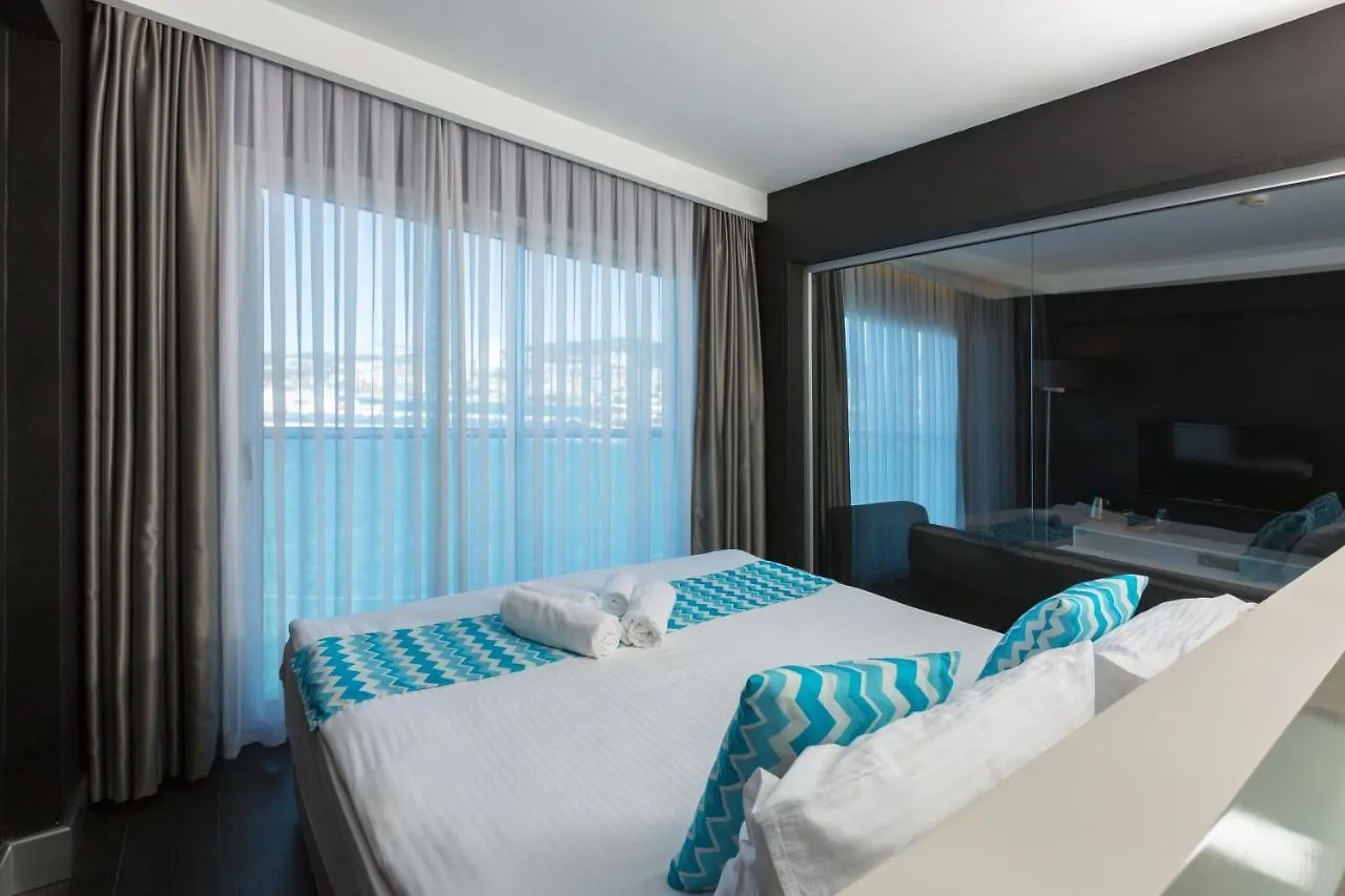 Efe Hotel Kusadasi 4*,