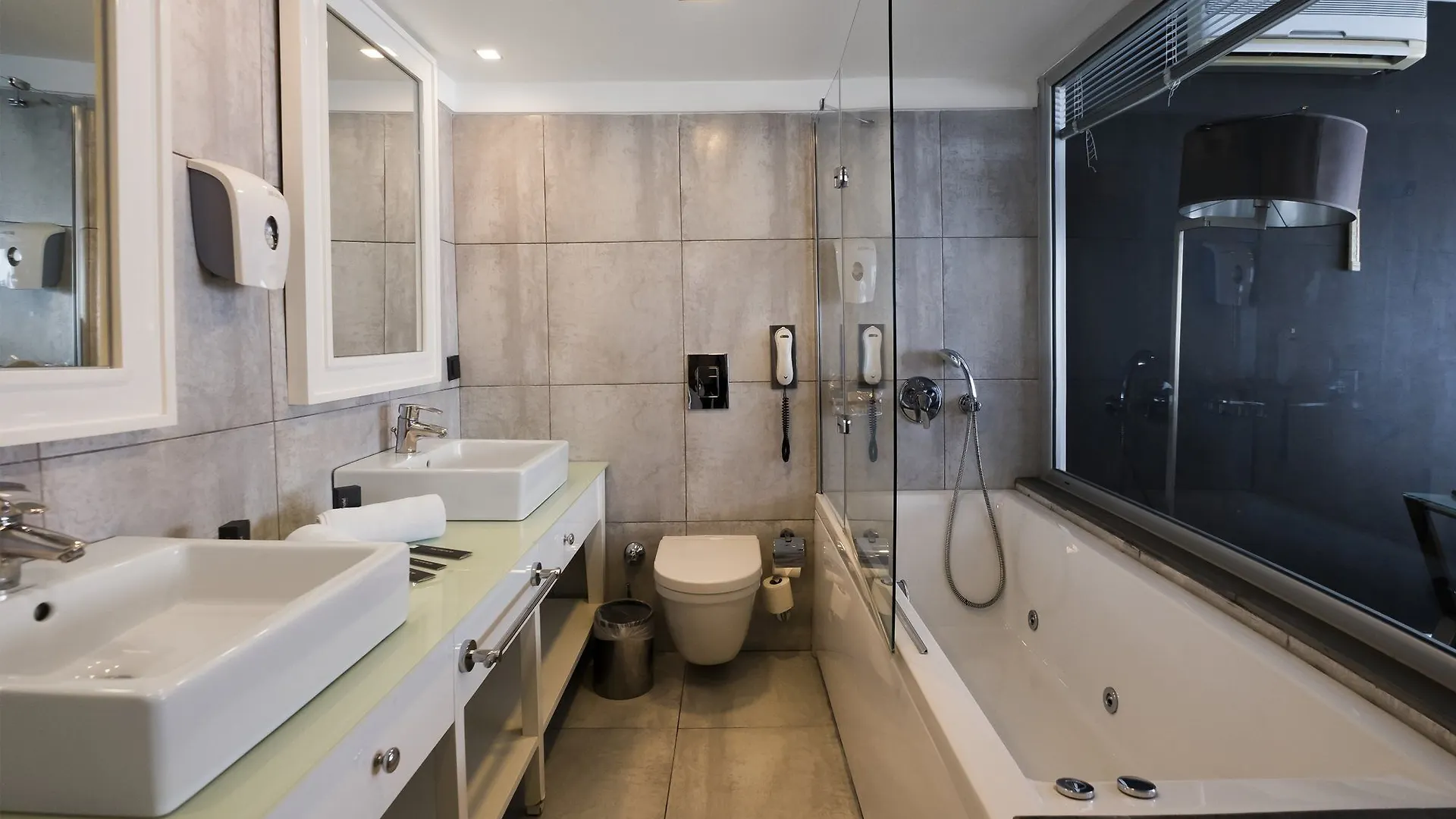 Efe Hotel Kusadasi